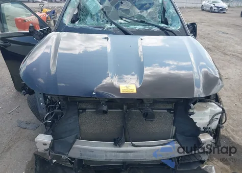 2022 Toyota Highlander L из США, поврежденный, VIN 5TDCZRAH3NS116065